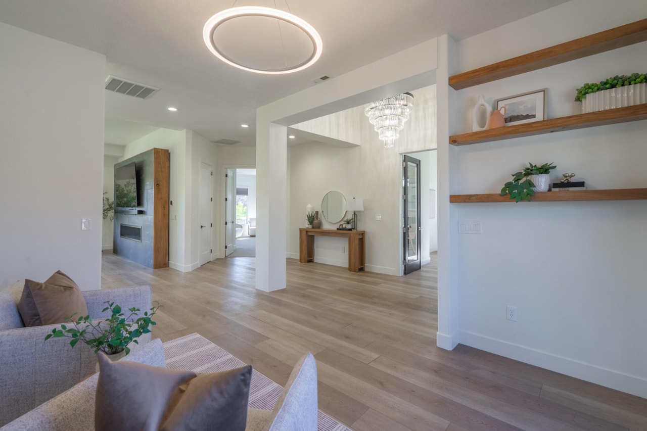 1550 N Parkstone RD W Washington, UT 84780 home for sale, MLS#25-259082 - Erika Rogers Photo 10