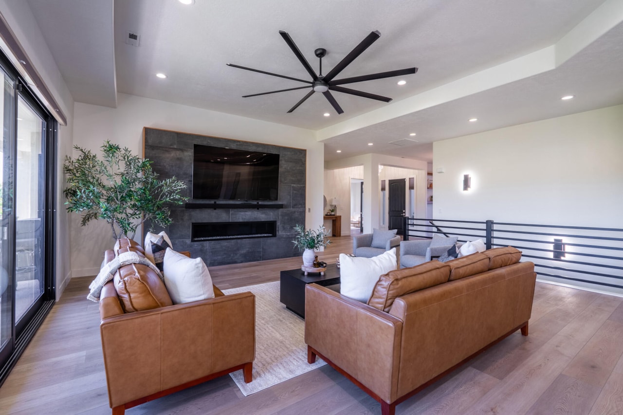 1550 N Parkstone RD W Washington, UT 84780 home for sale, MLS#25-259082 - Erika Rogers Photo 11