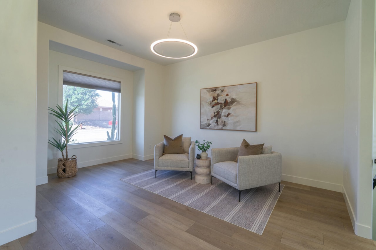 1550 N Parkstone RD W Washington, UT 84780 home for sale, MLS#25-259082 - Erika Rogers Photo 5