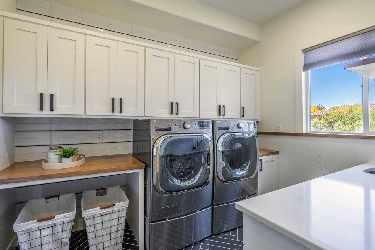 1550 N Parkstone RD W Washington, UT 84780 home for sale, MLS#25-259082 - Erika Rogers Photo 26