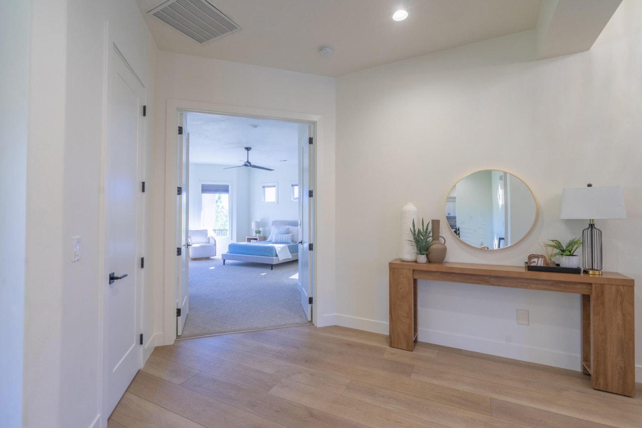 1550 N Parkstone RD W Washington, UT 84780 home for sale, MLS#25-259082 - Erika Rogers Photo 6