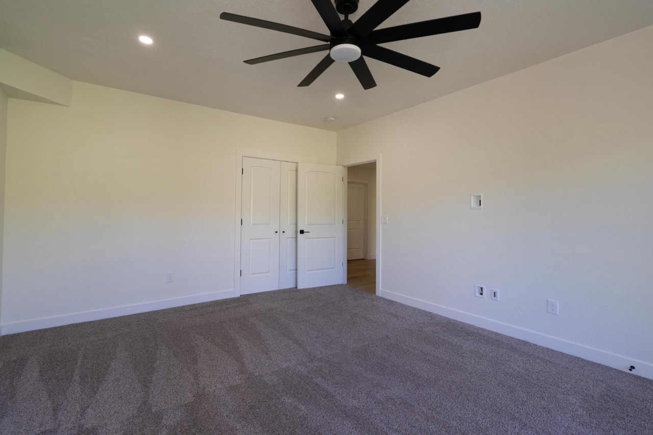 1550 N Parkstone RD W Washington, UT 84780 home for sale, MLS#25-259082 - Erika Rogers Photo 51