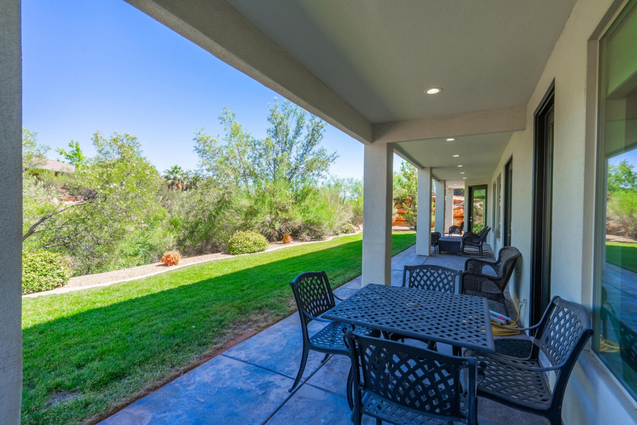 1550 N Parkstone RD W Washington, UT 84780 home for sale, MLS#25-259082 - Erika Rogers Photo 52