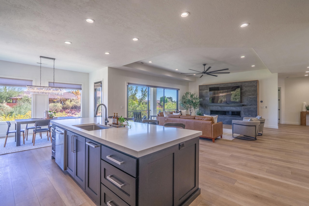 1550 N Parkstone RD W Washington, UT 84780 home for sale, MLS#25-259082 - Erika Rogers Photo 17