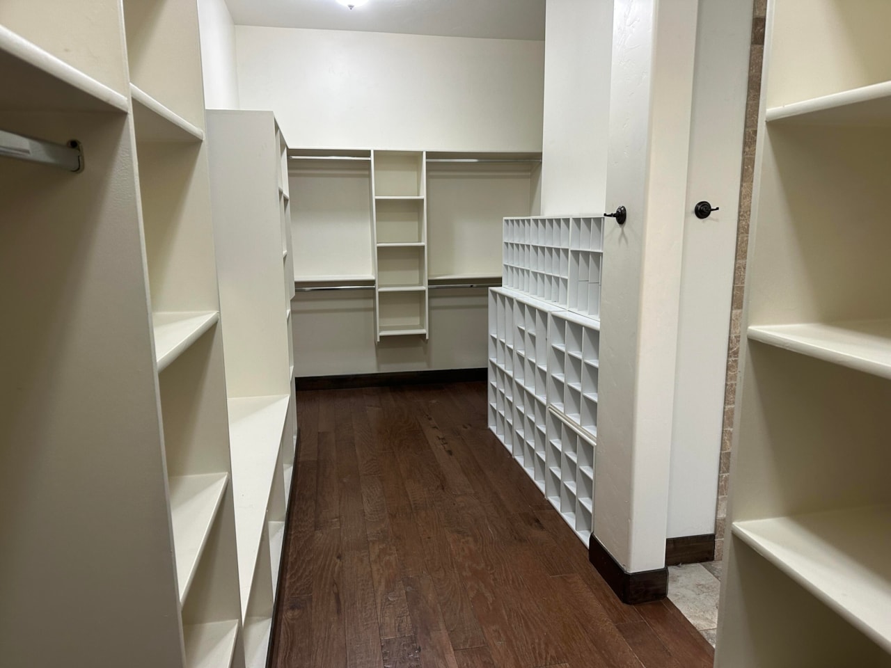 2804 E 1190 S ST St George, UT 84790 home for sale, MLS#25-267623 - Erika Rogers Photo 16