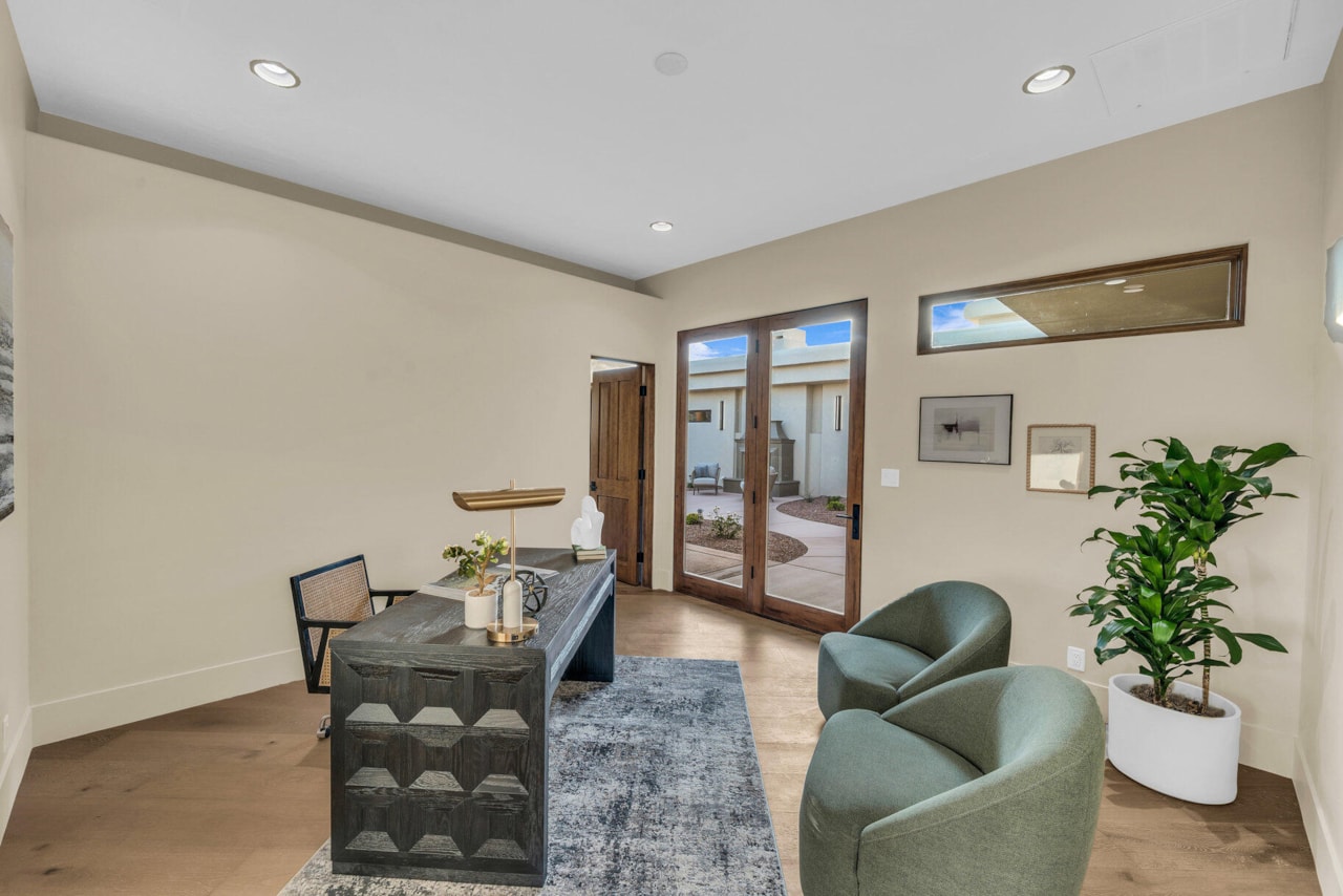 2031 E Cliff Point DR St George, UT 84790 home for sale, MLS#25-259449 - Erika Rogers Photo 44