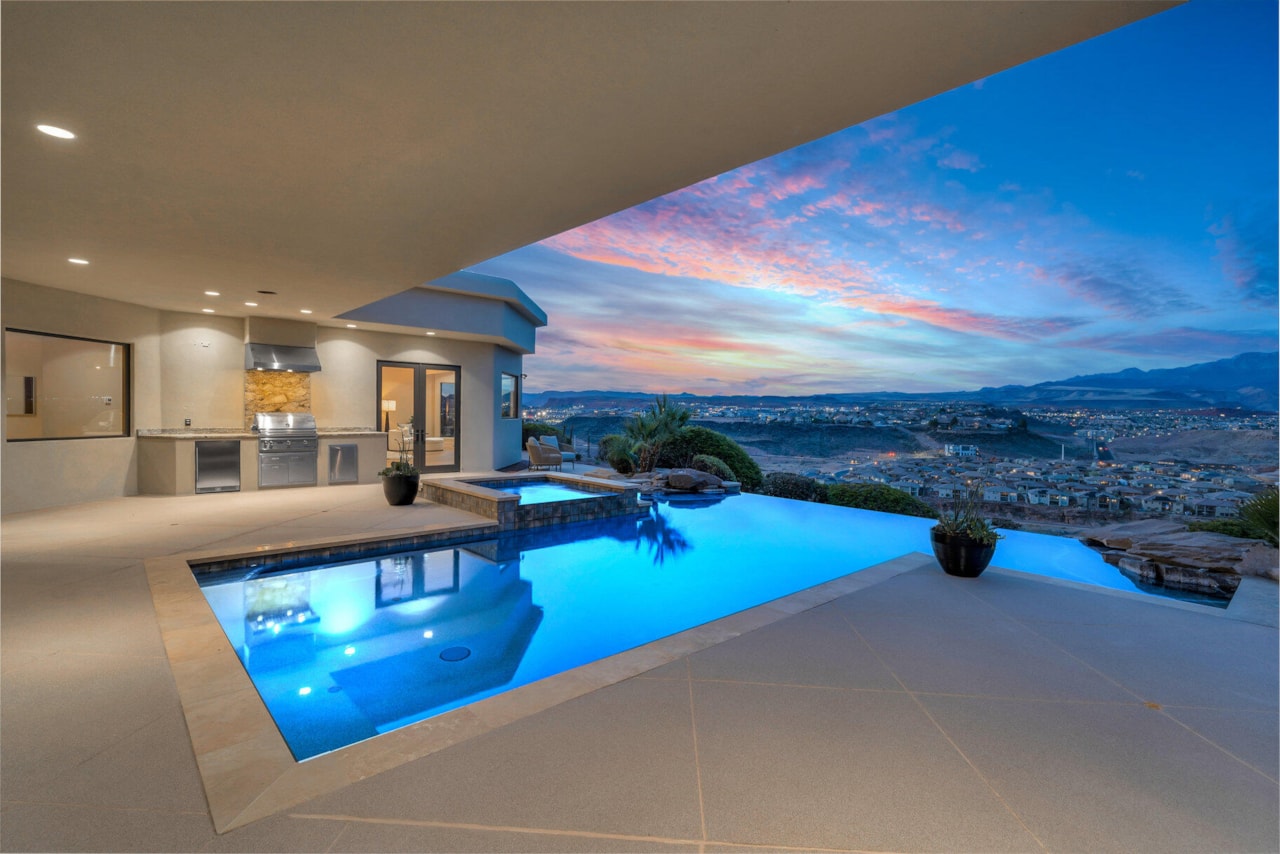 2031 E Cliff Point DR St George, UT 84790 home for sale, MLS#25-259449 - Erika Rogers Photo 49