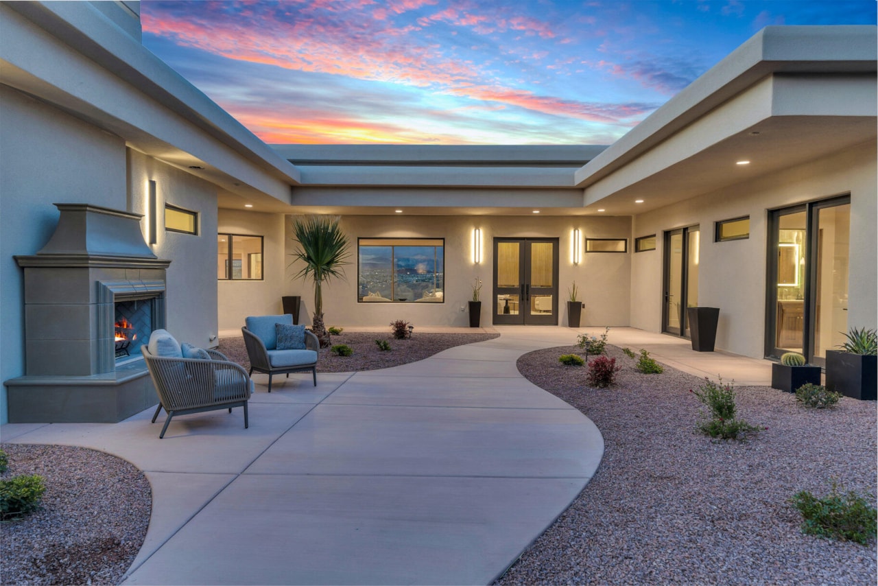 2031 E Cliff Point DR St George, UT 84790 home for sale, MLS#25-259449 - Erika Rogers