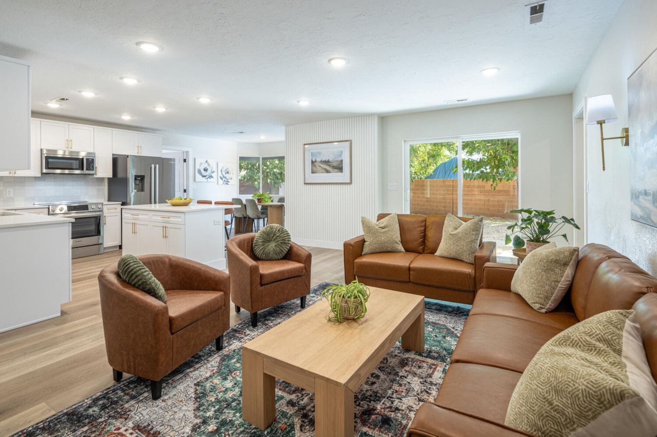 3273 S Bloomington DR W St George, UT 84790 home for sale, MLS#25-267635 - Erika Rogers Photo 7