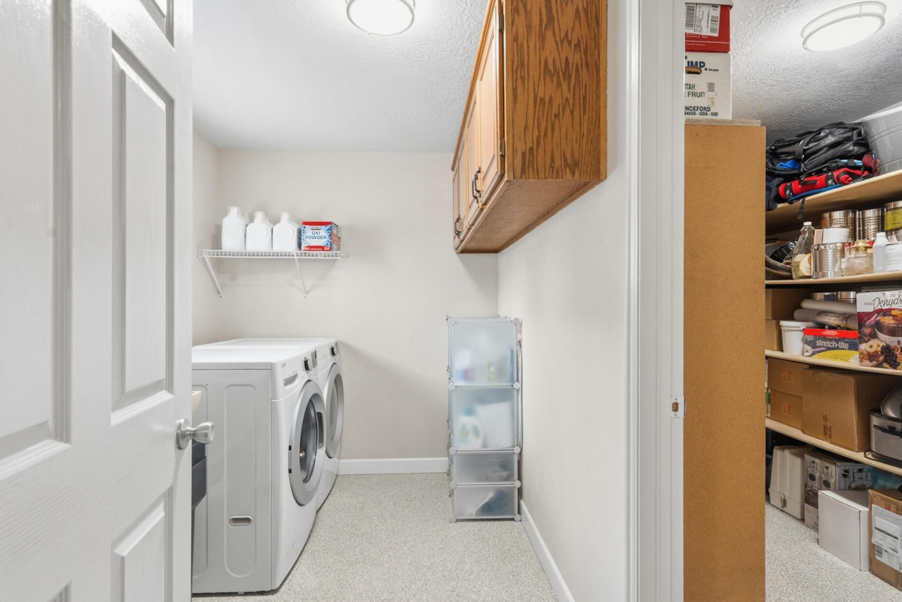 2140 E 620  N St George, UT 84790 home for sale, MLS#25-266836 - Erika Rogers Photo 41