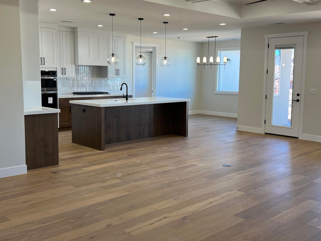 4888 S Homestead Way Washington, UT 84780 home for sale, MLS#25-267458 - Erika Rogers Photo 9