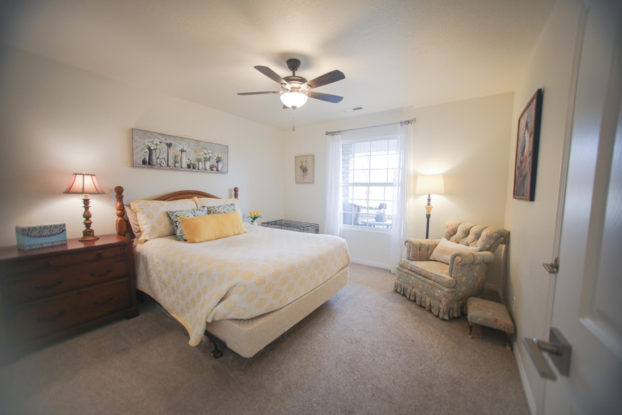 670 E 900  S St George, UT 84790 home for sale, MLS#25-267631 - Erika Rogers Photo 27