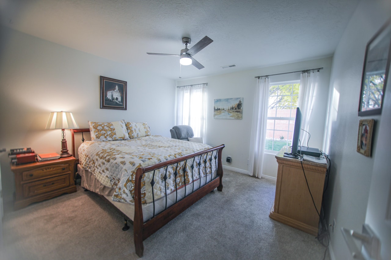 670 E 900  S St George, UT 84790 home for sale, MLS#25-267631 - Erika Rogers Photo 29