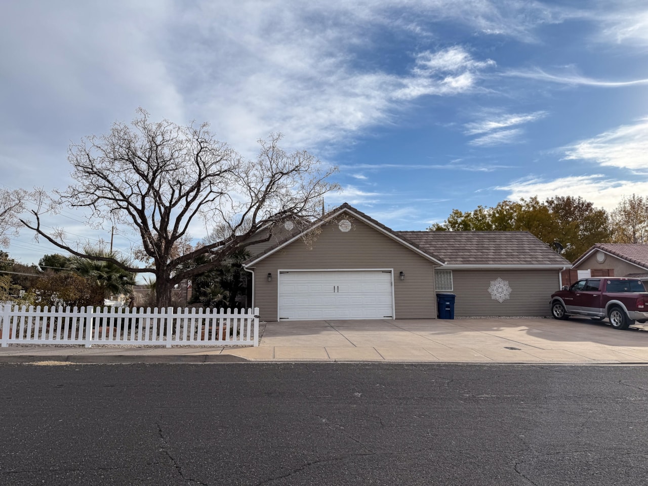 670 E 900  S St George, UT 84790 home for sale, MLS#25-267631 - Erika Rogers Photo 44