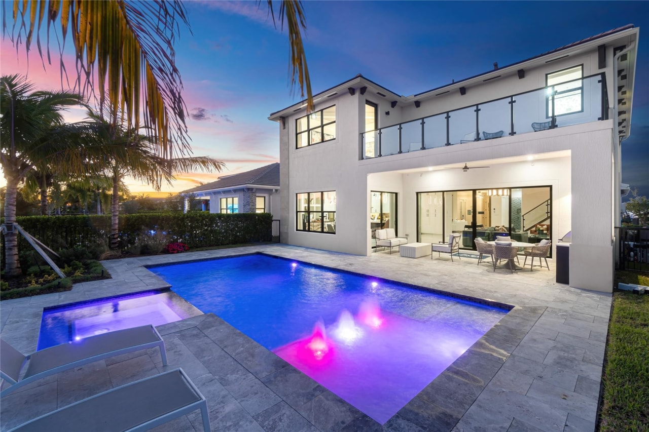 12660 Solana Bay Circle, Palm Beach Gardens in Solana Bay At Avenir