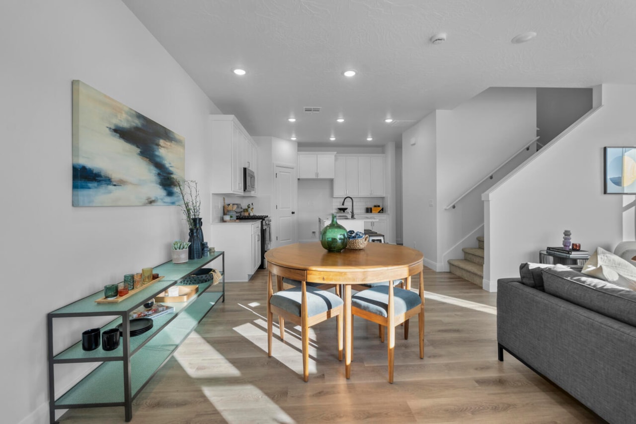 913 W Boxthorn DR #1426 St George, UT 84790 home for sale, MLS#25-266788 - Erika Rogers Photo 5