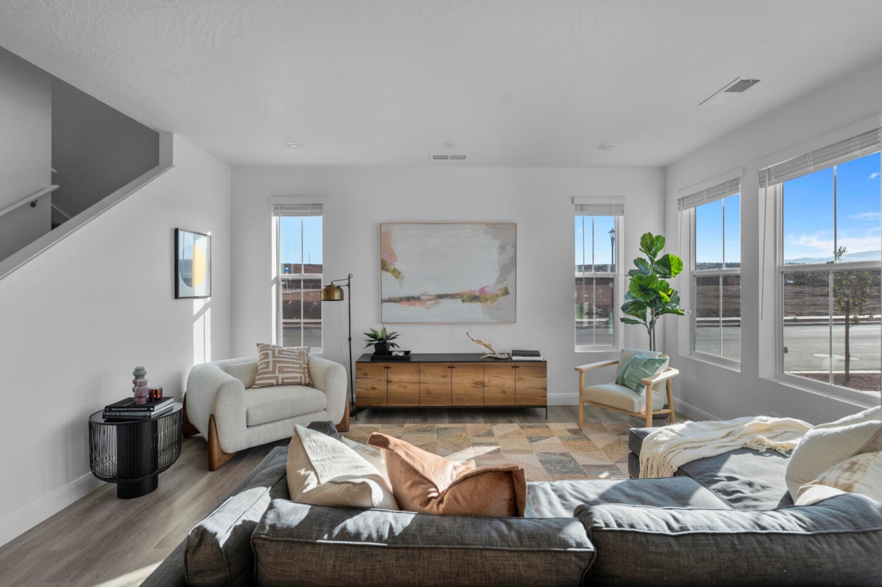 913 W Boxthorn DR #1426 St George, UT 84790 home for sale, MLS#25-266788 - Erika Rogers Photo 6