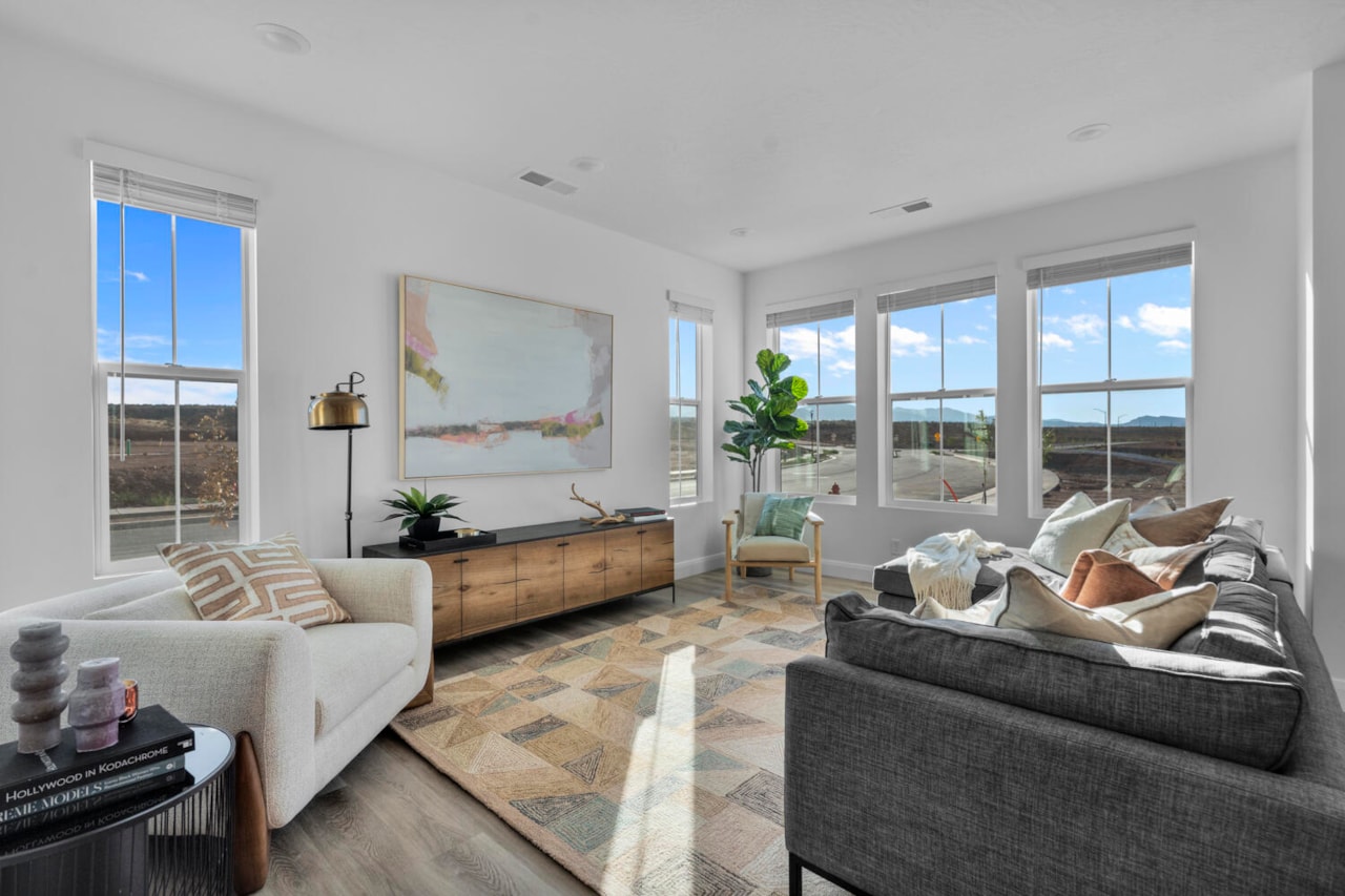 913 W Boxthorn DR #1426 St George, UT 84790 home for sale, MLS#25-266788 - Erika Rogers Photo 8