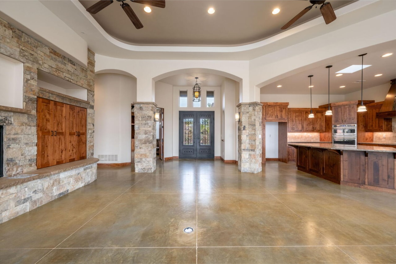 3052 N Snow Canyon Parkway #205 St George, UT 84770 home for sale, MLS#25-267642 - Erika Rogers Photo 4