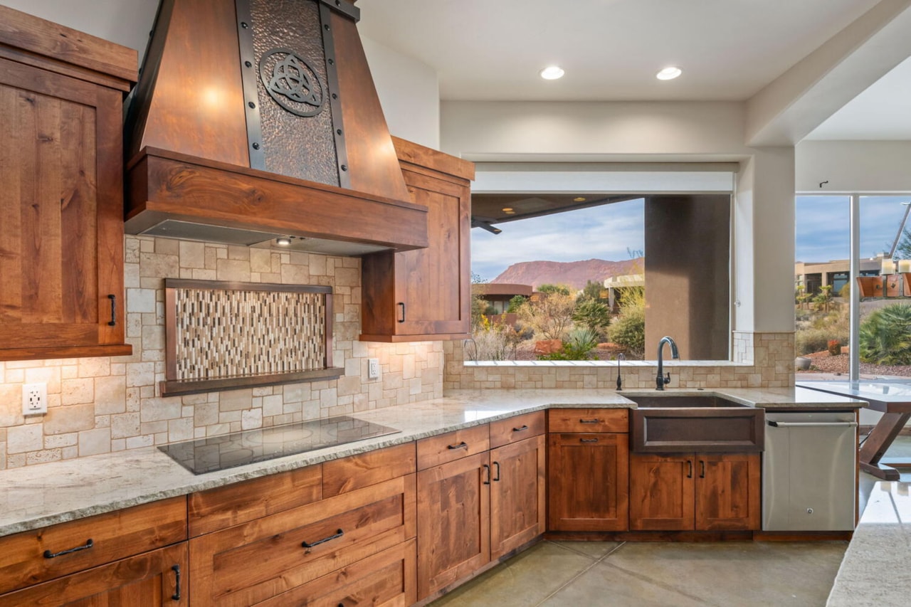 3052 N Snow Canyon Parkway #205 St George, UT 84770 home for sale, MLS#25-267642 - Erika Rogers Photo 10