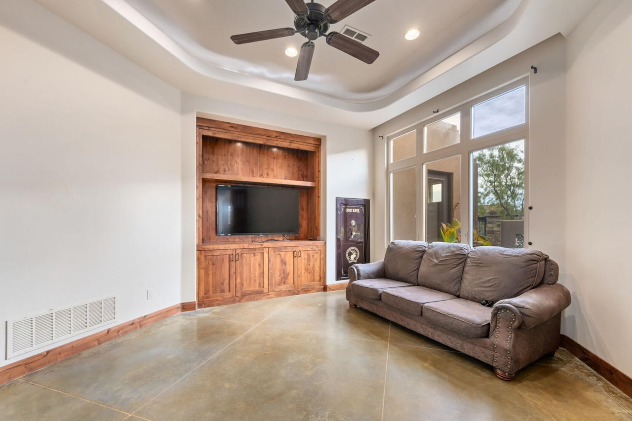 3052 N Snow Canyon Parkway #205 St George, UT 84770 home for sale, MLS#25-267642 - Erika Rogers Photo 19