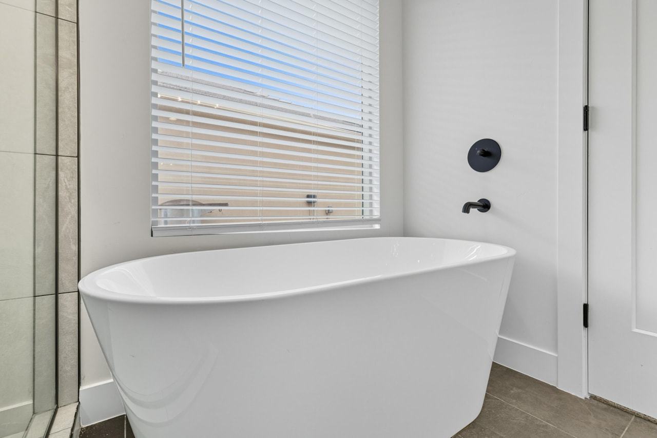 2261 S Tonaquint #31 St George, UT 84770 home for sale, MLS#25-265311 - Erika Rogers Photo 13