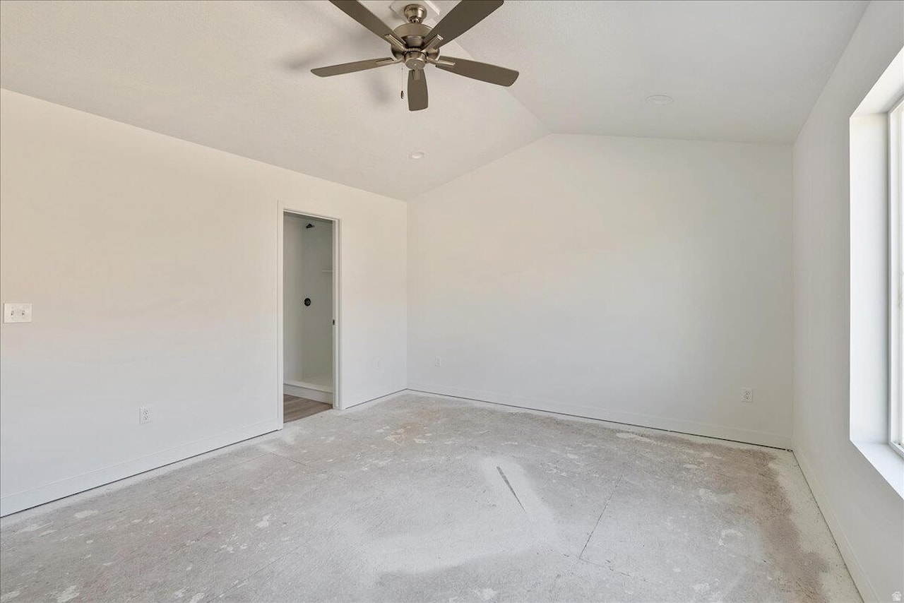 3687 N Columbine Way Way #380 Eagle Mountain, UT 84005 home for sale, MLS#25-267657 - Erika Rogers Photo 10