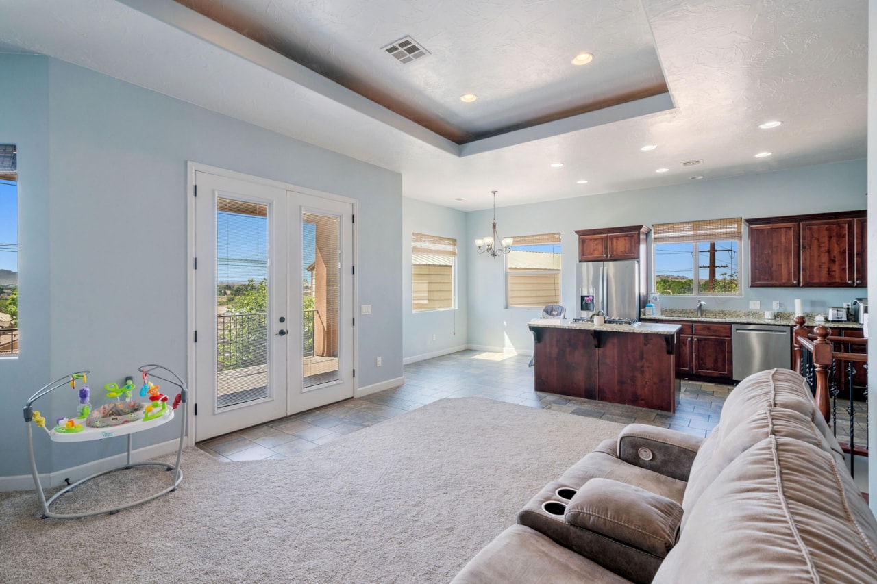 2752 E 50 S ST St George, UT 84790 home for sale, MLS#25-267658 - Erika Rogers Photo 15