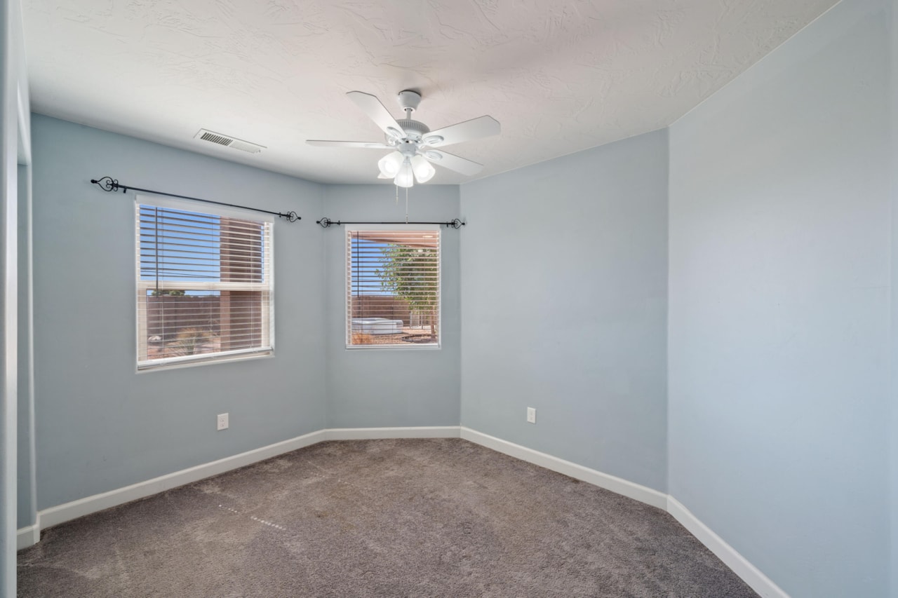 2752 E 50 S ST St George, UT 84790 home for sale, MLS#25-267658 - Erika Rogers Photo 26