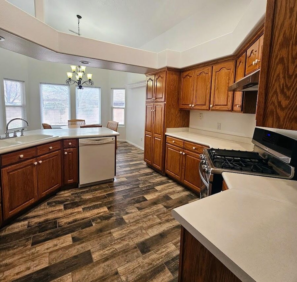 3166 Canyon View DR Santa Clara, UT 84765 home for sale, MLS#25-267666 - Erika Rogers Photo 8