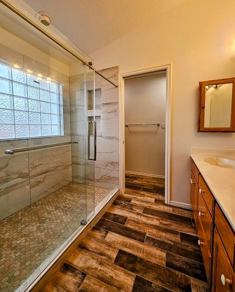 3166 Canyon View DR Santa Clara, UT 84765 home for sale, MLS#25-267666 - Erika Rogers Photo 12