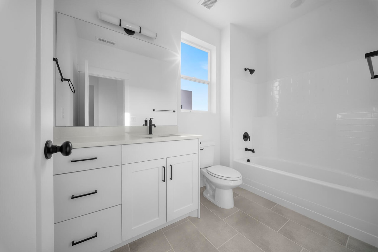 2727 W Lugano Way #Lot 64 St George, UT 84770 home for sale, MLS#25-264294 - Erika Rogers Photo 31