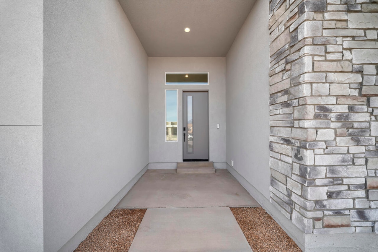 2727 W Lugano Way #Lot 64 St George, UT 84770 home for sale, MLS#25-264294 - Erika Rogers Photo 4