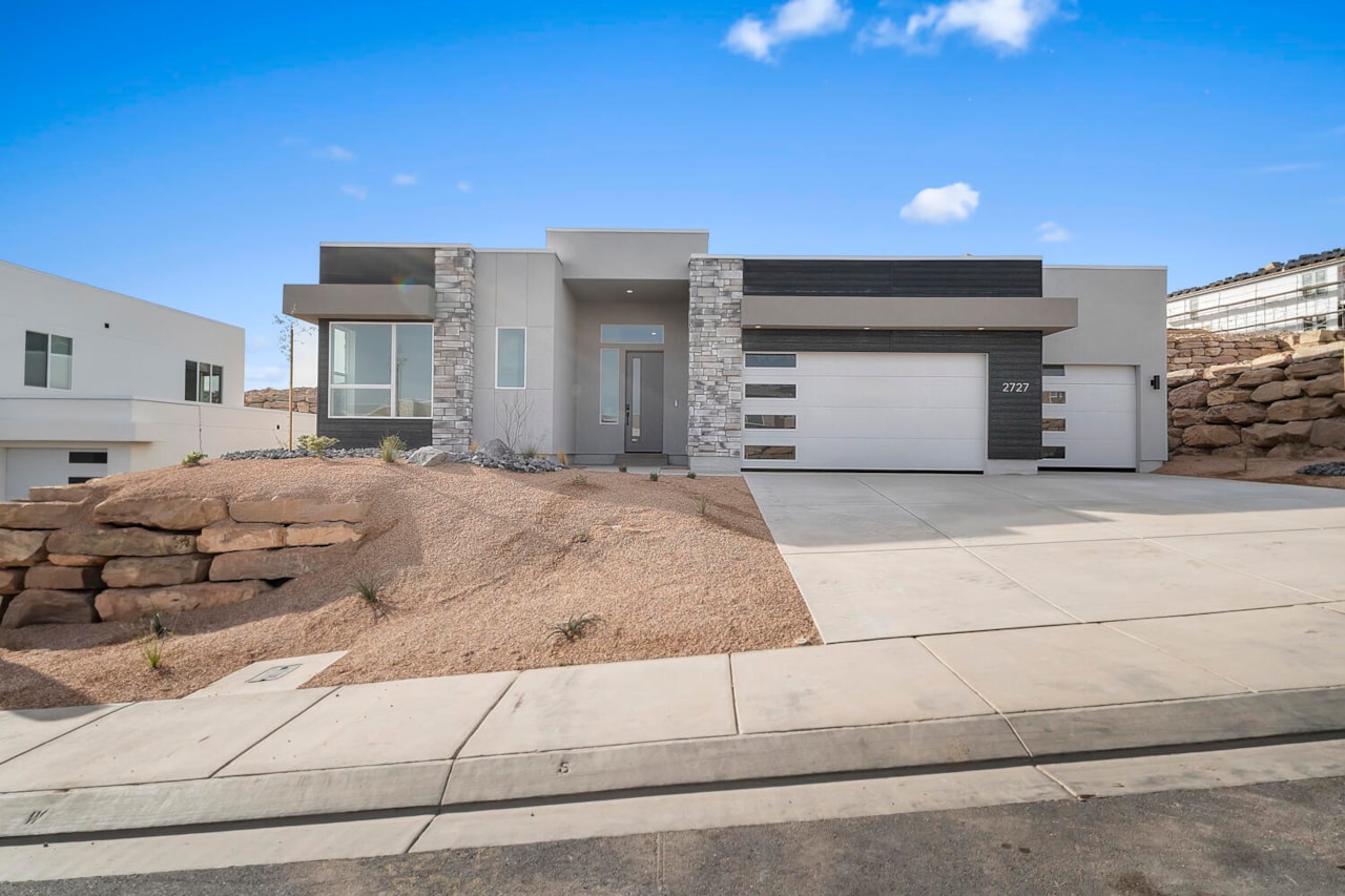2727 W Lugano Way #Lot 64 St George, UT 84770 home for sale, MLS#25-264294 - Erika Rogers