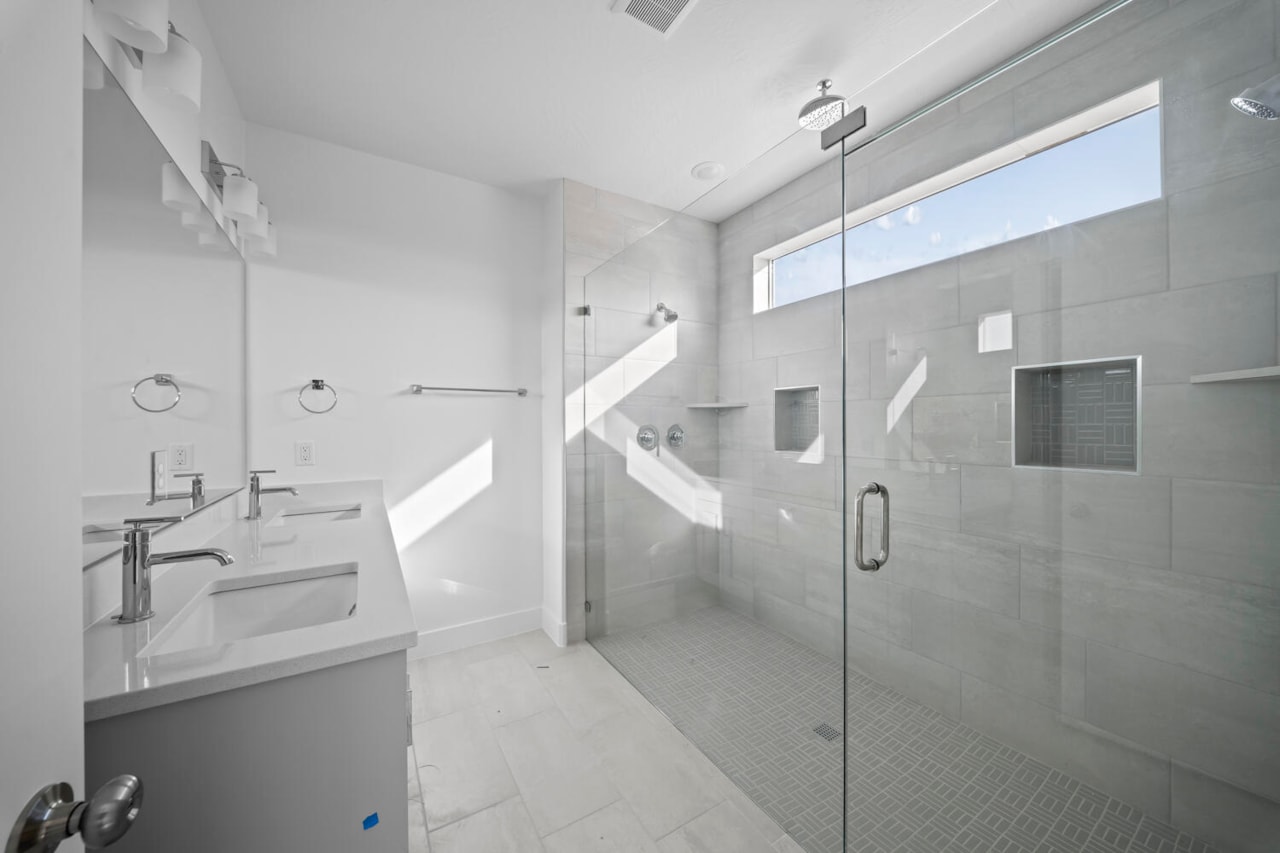 2745 W Lugano Way #Lot 66 St George, UT 84770 home for sale, MLS#25-266755 - Erika Rogers Photo 21