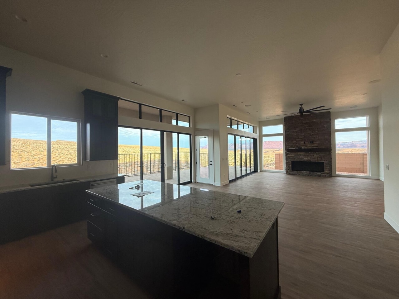 508 S Liri Trl St George, UT 84770 home for sale, MLS#25-263565 - Erika Rogers Photo 12