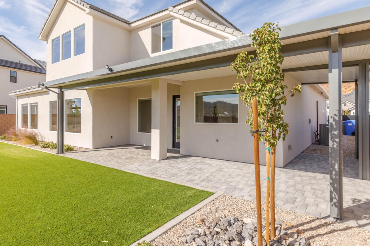 2786 E Freshet DR Washington, UT 84780 home for sale, MLS#25-266425 - Erika Rogers Photo 7