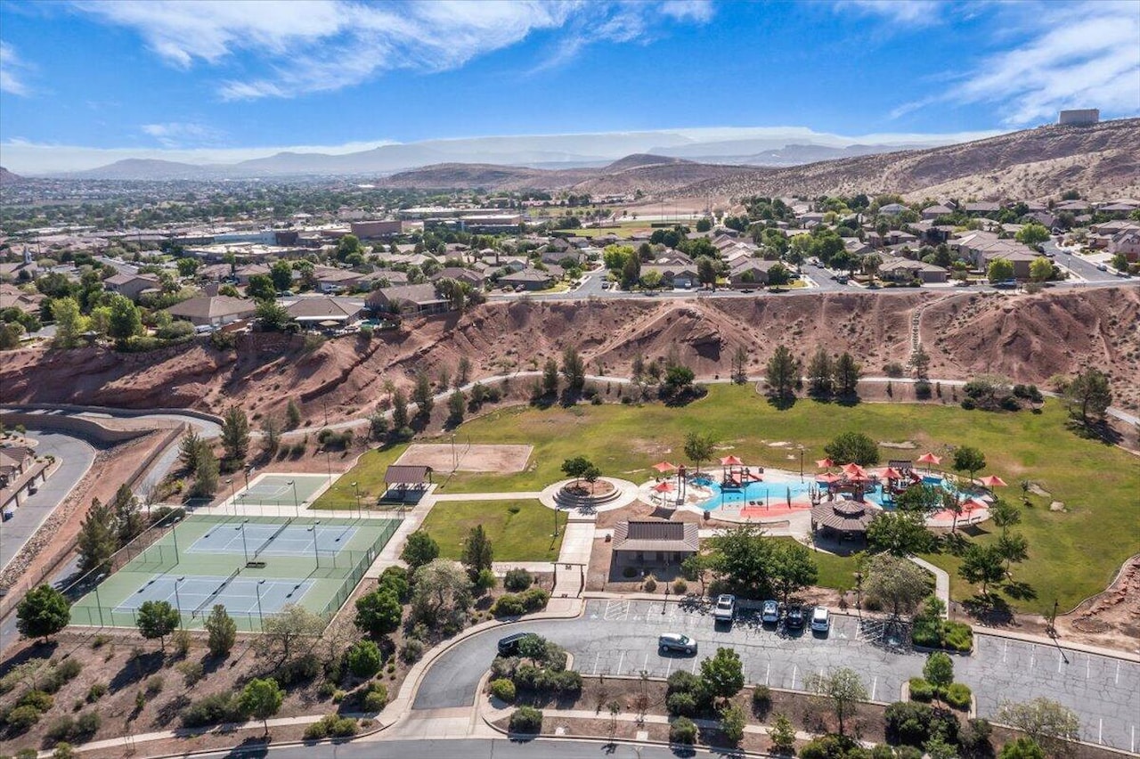 330 E Calgary St George, UT 84790 home for sale, MLS#25-264401 - Erika Rogers Photo 35