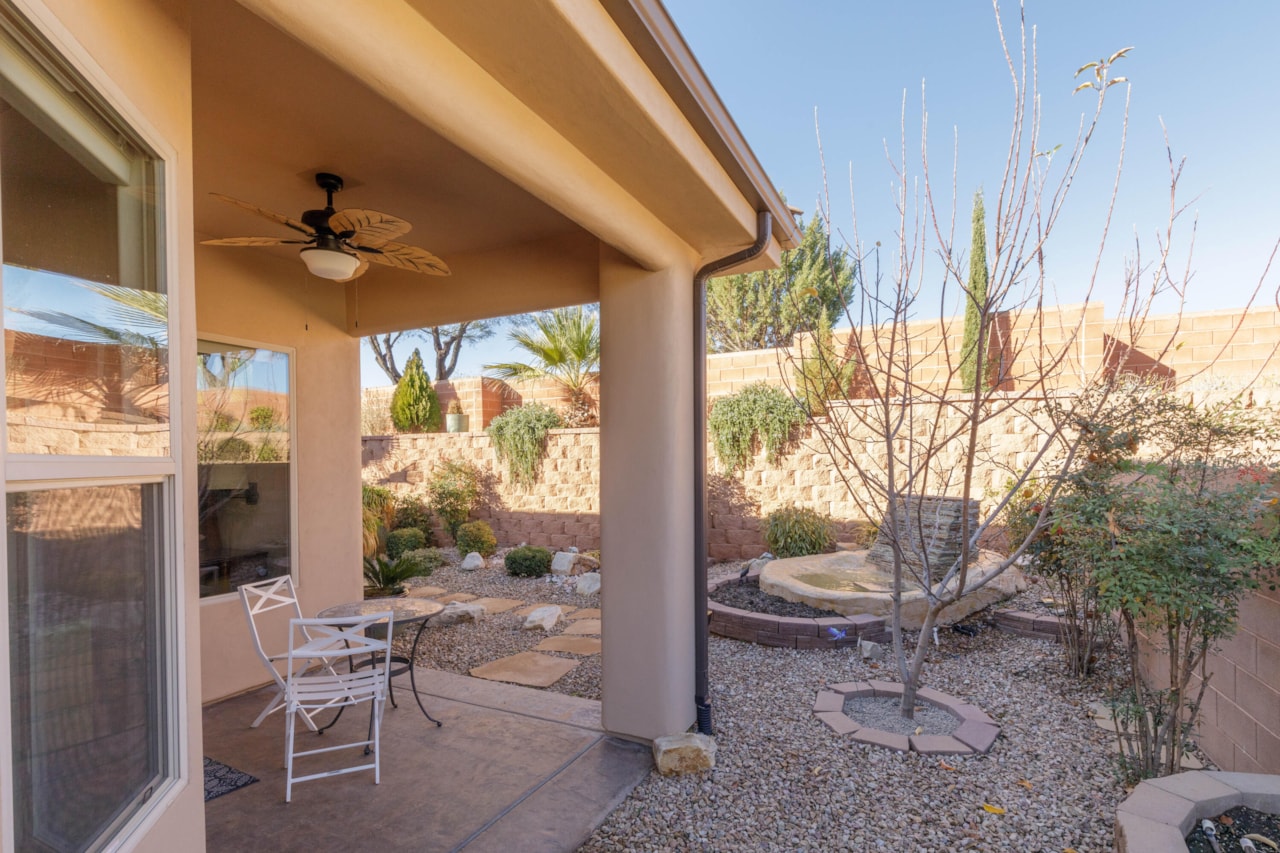 1537 N Blacklion RD Washington, UT 84780 home for sale, MLS#25-267687 - Erika Rogers Photo 42