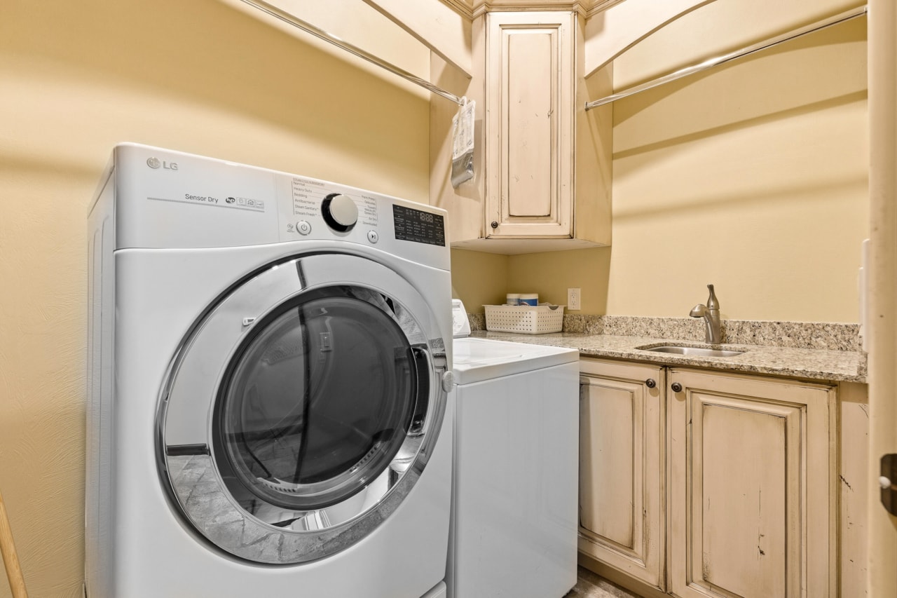 306 N Eagle Cove Ivins, UT 84738 home for sale, MLS#26-267687 - Erika Rogers Photo 30