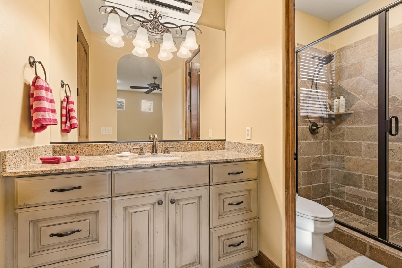 306 N Eagle Cove Ivins, UT 84738 home for sale, MLS#26-267687 - Erika Rogers Photo 41