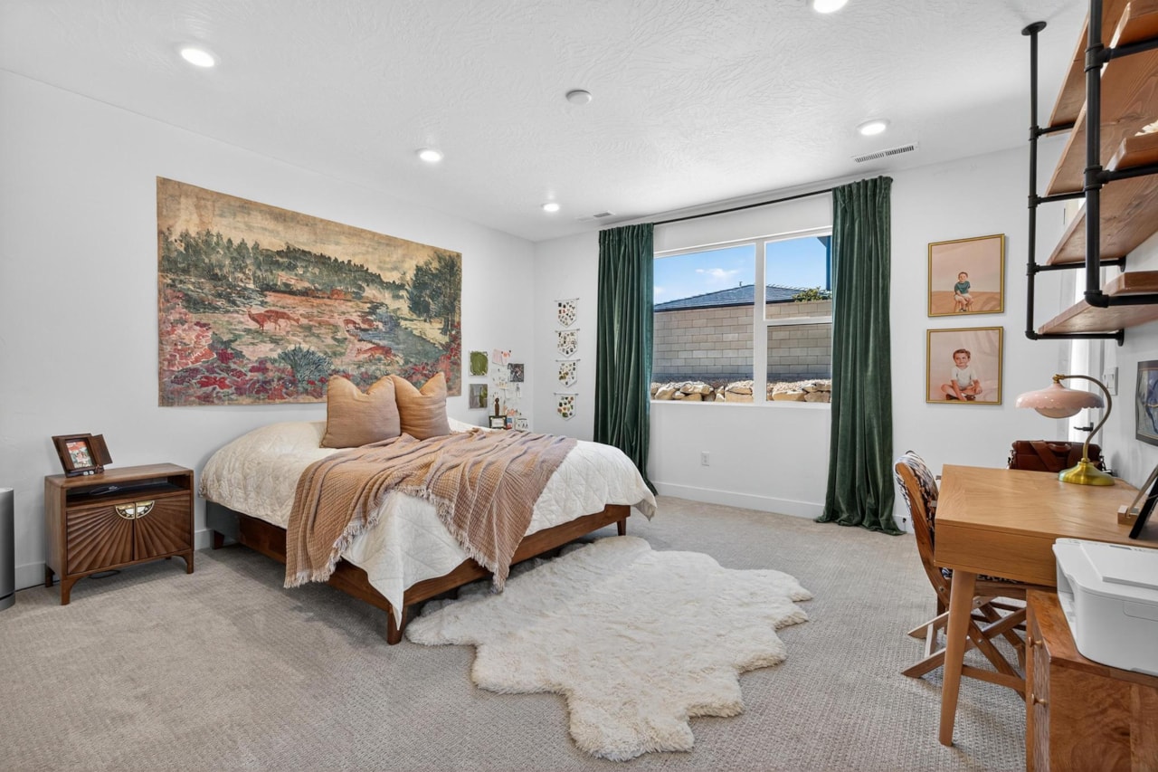 755 W Juniper Hill DR St George, UT 84790 home for sale, MLS#25-267689 - Erika Rogers Photo 23