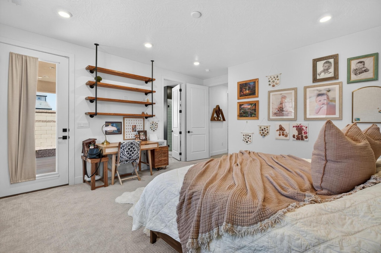 755 W Juniper Hill DR St George, UT 84790 home for sale, MLS#25-267689 - Erika Rogers Photo 25