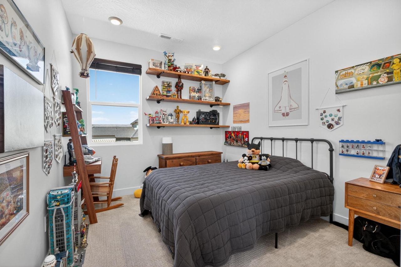 755 W Juniper Hill DR St George, UT 84790 home for sale, MLS#25-267689 - Erika Rogers Photo 43