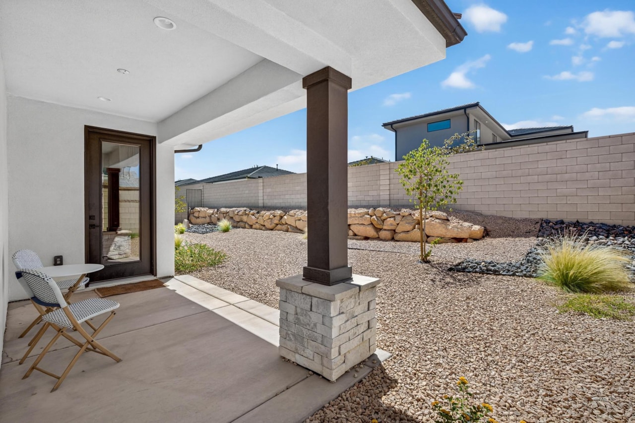 755 W Juniper Hill DR St George, UT 84790 home for sale, MLS#25-267689 - Erika Rogers Photo 53