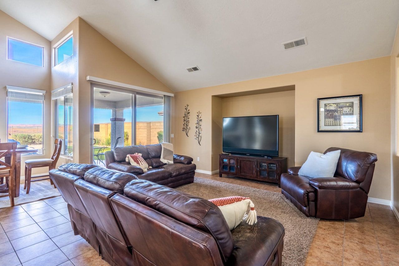 1163 N Crown King Ave Washington, UT 84780 home for sale, MLS#26-267689 - Erika Rogers Photo 6