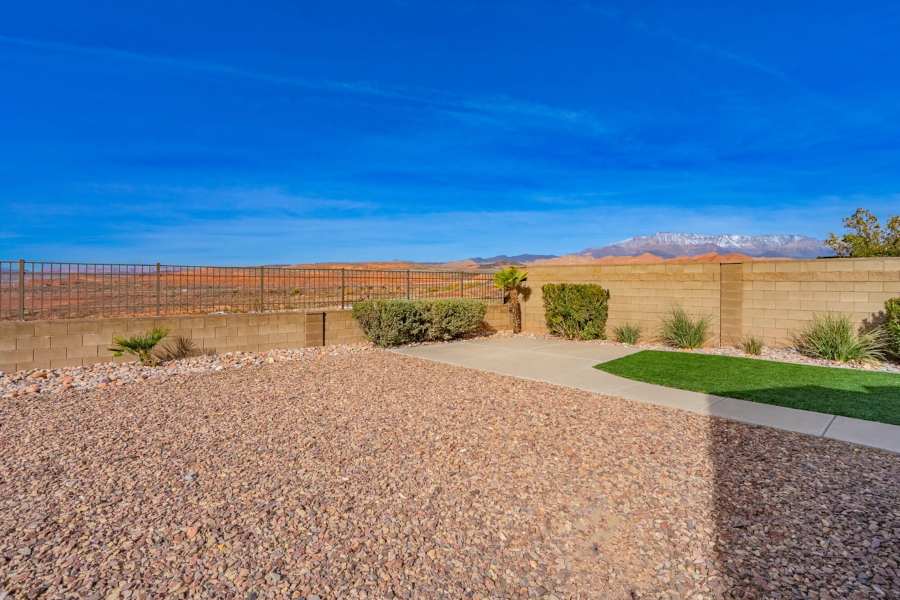 1163 N Crown King Ave Washington, UT 84780 home for sale, MLS#26-267689 - Erika Rogers Photo 66