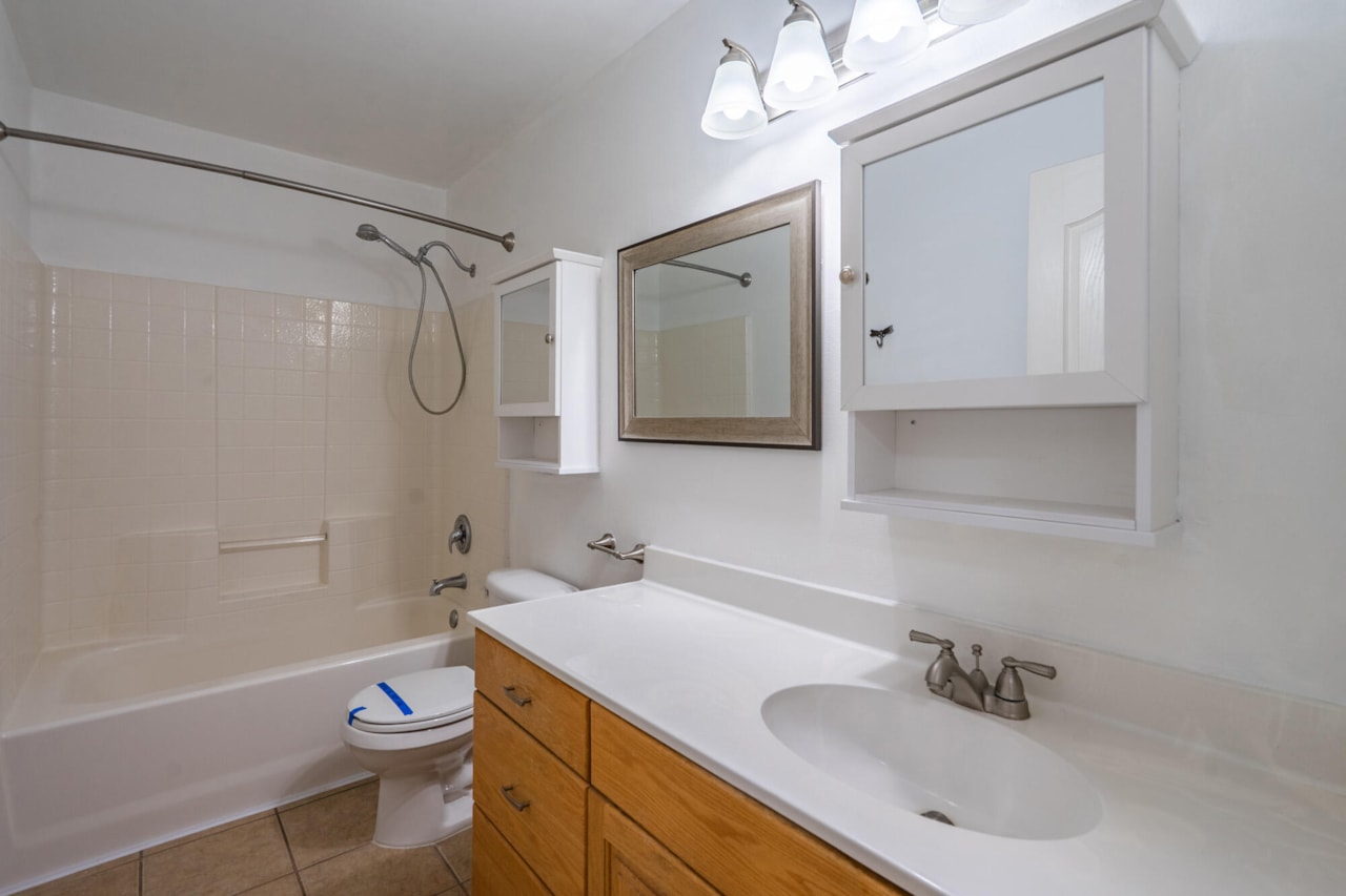 2294 E 170  N St George, UT 84770 home for sale, MLS#26-267690 - Erika Rogers Photo 16