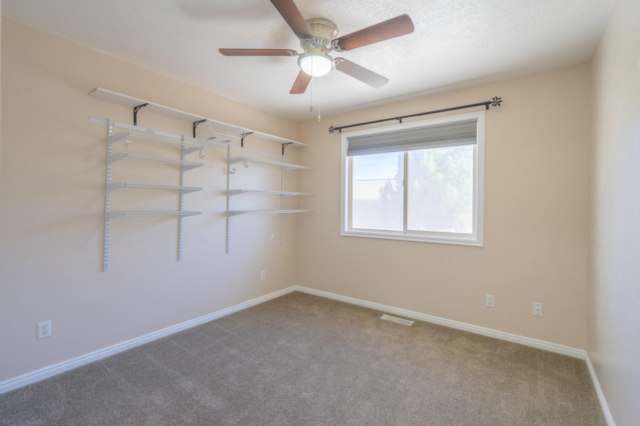 2294 E 170  N St George, UT 84770 home for sale, MLS#26-267690 - Erika Rogers Photo 17