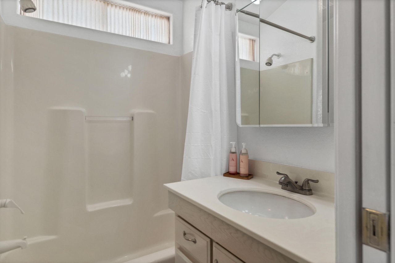 2990 E Riverside #173 St George, UT 84790 home for sale, MLS#26-267691 - Erika Rogers Photo 9